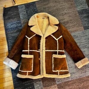 Vintage authentic shearling jacket! I got it and it was too small for me:(